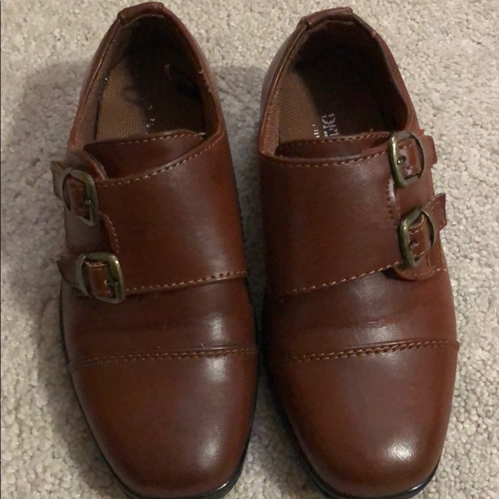 Boys dress shoes